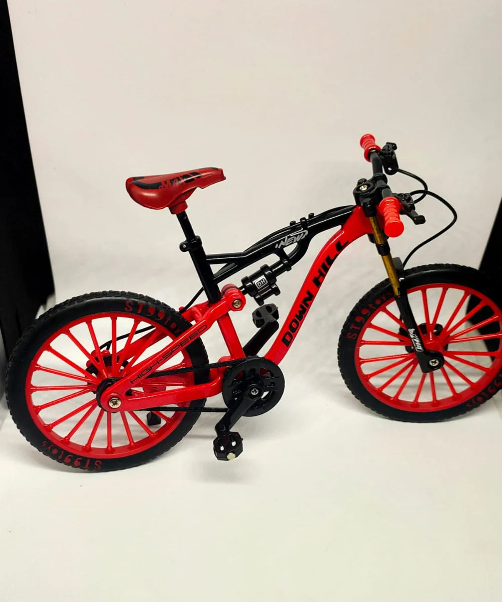 DIE CAST BICYCLE 1:8 SCALE