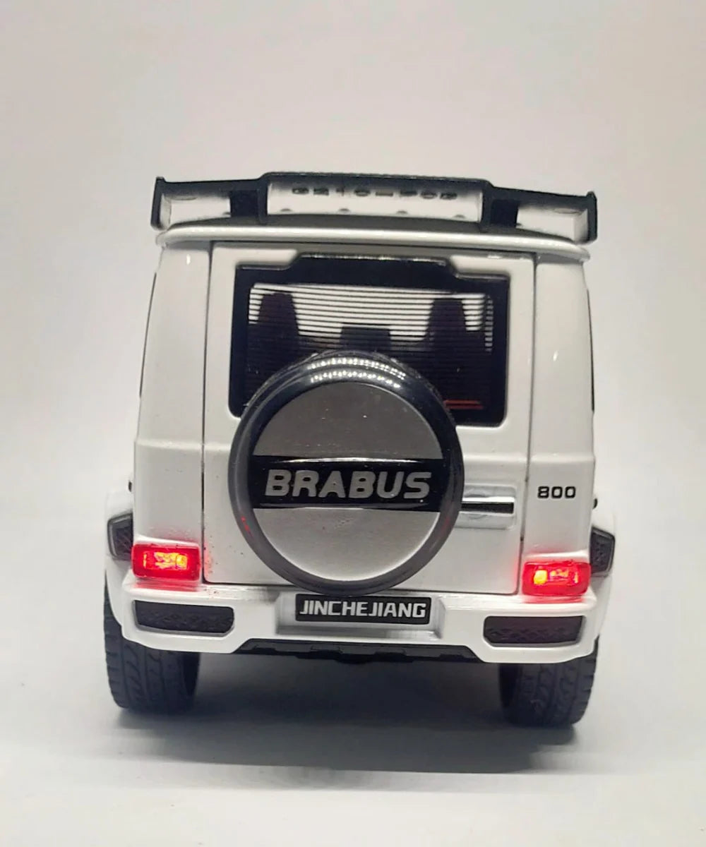 MERCEDES BRABUS 700 BENZ AMG G63 MODEL CAR G-WAGON